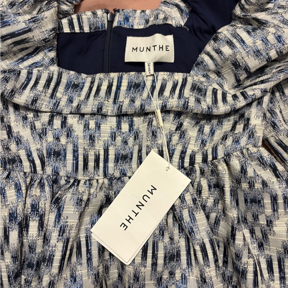 Chic Monochrome Patterned Mini Dress - Picture 6 of 6